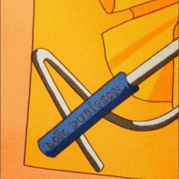 Authentic Hermés Charmes Des Plages Normandes Silk Scarf - Picture 3 of 3